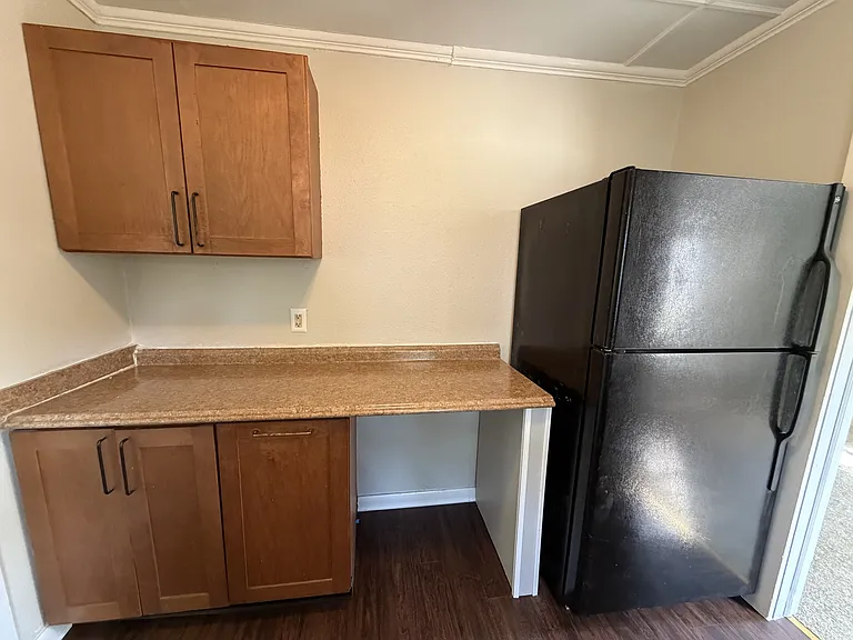 508 Hayward Ave — Photo 6