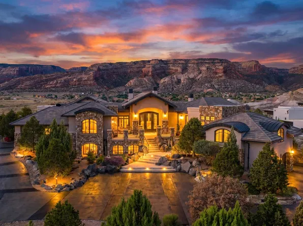 2321 Meridian Ct, Grand Junction, CO 81507