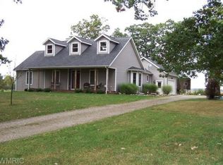 24856 Kingsbury St, Cassopolis, MI 49031