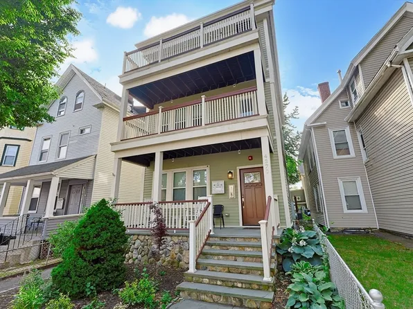 4370 Washington St #2, Roslindale, MA 02131