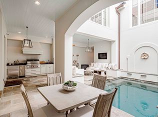 10 Country Club Pl, Baton Rouge, LA 70809