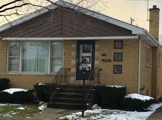 758 Newcastle Ave, Westchester, IL 60154