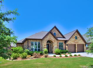 2617 Malboona Mews Dr, New Braunfels, TX 78132