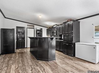 18682 Cale Ln, Denham Springs, LA 70754