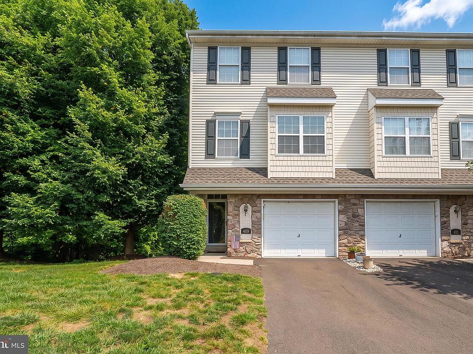 1st image of 409 Fort Hill Cir