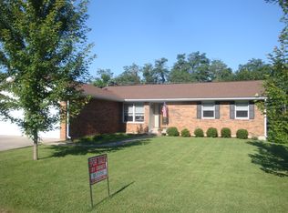 105 Alpine St, Salem, IN 47167