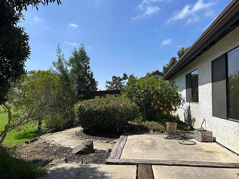 2162 Palmer Dr — Photo 13