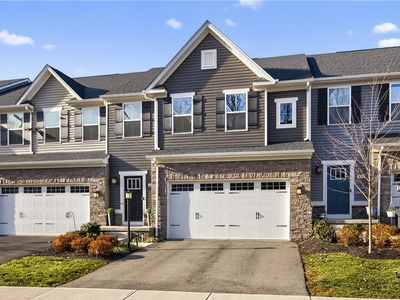 435 Greenwood Dr N, Canonsburg, PA, 15317