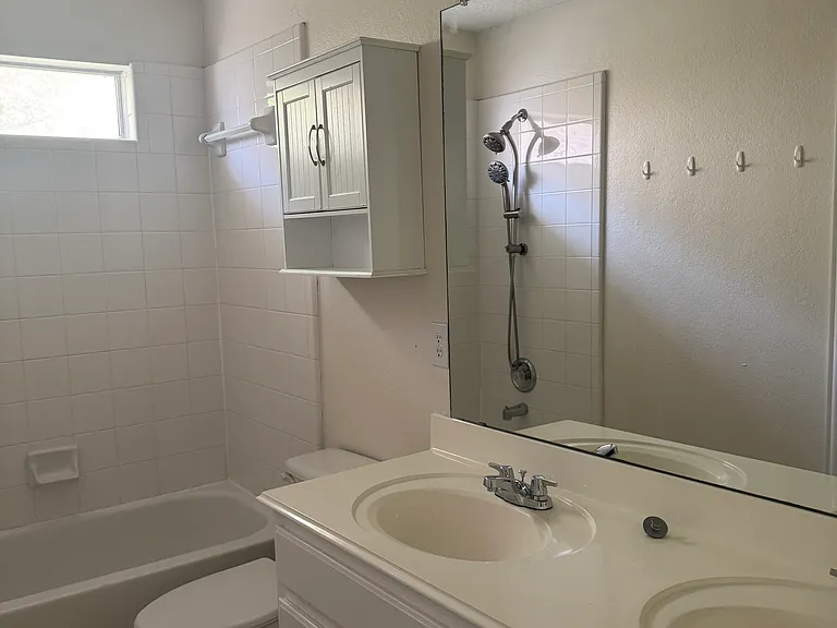 2306 Denham Dr — Photo 7
