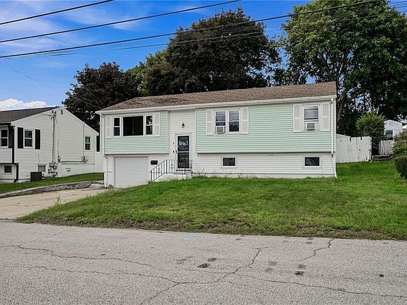 2nd image of 6 Flanders St