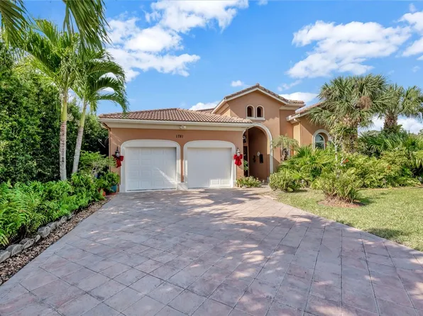 1781 Belmont Cir SW, Vero Beach, FL 32968
