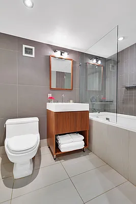 Sold by Cooper & Cooper Real Estate | media 7
