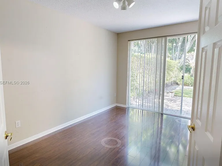 9640 Wyeth Ct — Photo 15