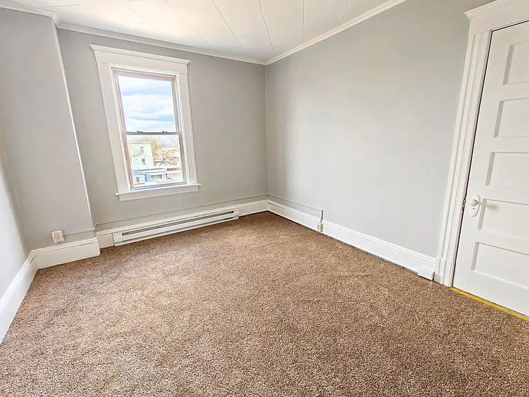 21 Dale St — Photo 21