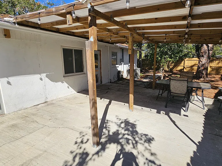 4900 Caesar Way S — Photo 21