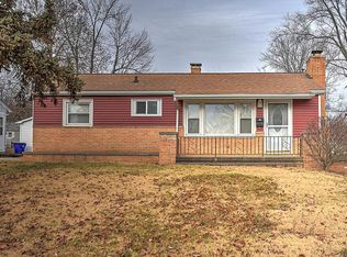 40 E Carroll Dr, Decatur, IL 62521