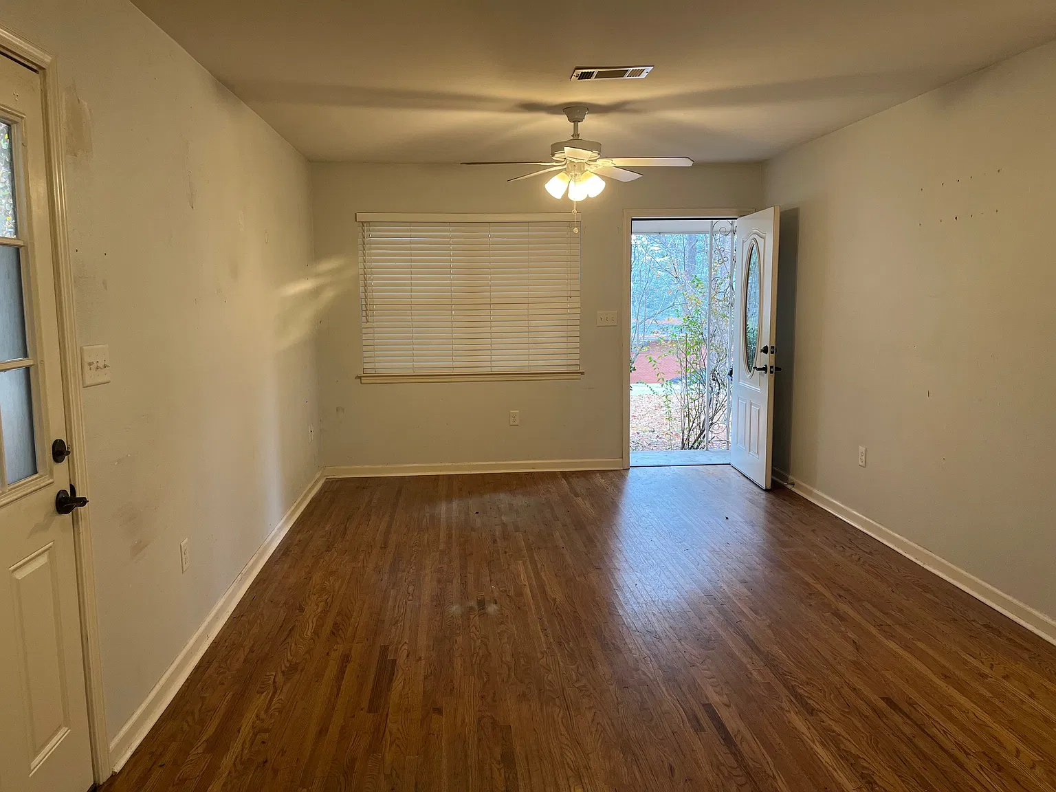 17 Rosemont Drive - 1 — Photo 2