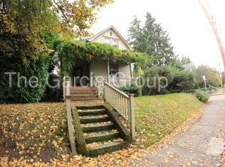 1554 SE Linn St, Portland, OR 97202