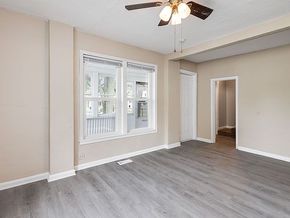 4th image of 636 S 25th St