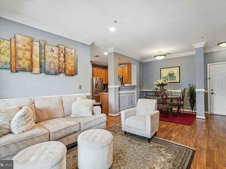 4850 Eisenhower Ave #205 — Photo 11