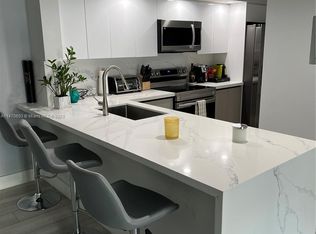 18850 NW 57th Ave APT 107, Hialeah, FL 33015