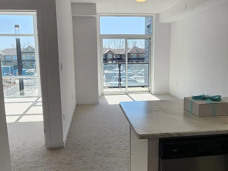 460 Dundas St E #216 — Photo 3