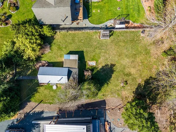 6148 Aldergrove Dr, Comox Valley, BC V9J 1V7