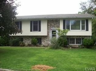 700 Howe St, Easton, PA 18040