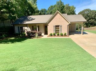 511 Happy Ln, Oxford, MS 38655