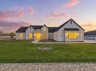 24897 Ardmore Ct, Caldwell, ID 83607