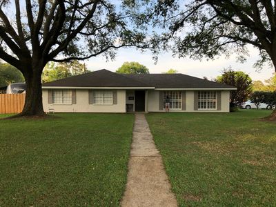 500 E Bayou Pkwy, Lafayette, LA, 70508
