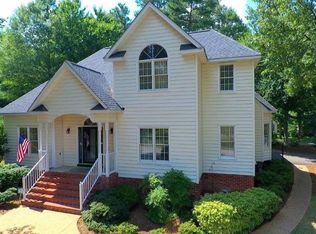 11501 McNair Cir, North Chesterfield, VA 23236