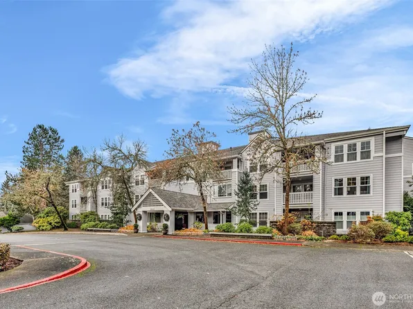 3941 226th Place SE #211, Issaquah, WA 98029