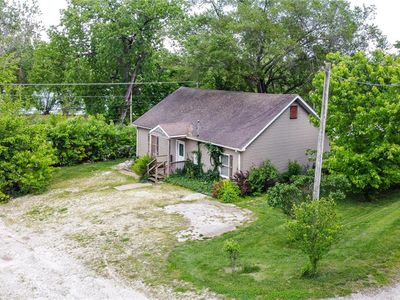 922 N Park St, Hardin, IL, 62047