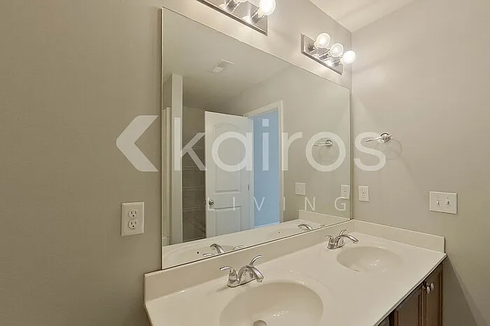 110 Tybo Dr — Photo 21