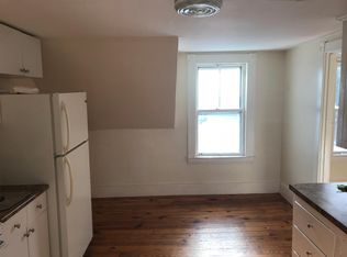 12 Spruce St APT 2, Gardiner, ME 04345