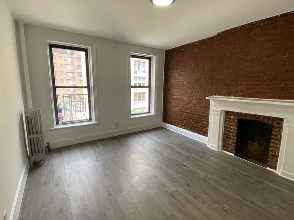 410 W 56th St APT 4A, New York, NY 10019