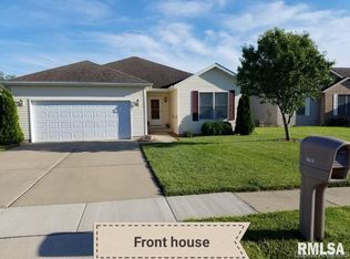 2712 Carl Pr, Springfield, IL 62703