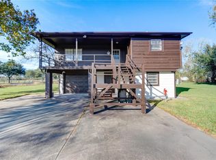 1323 Cemetery Rd, Santa Fe, TX 77517