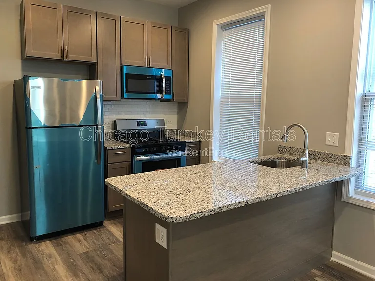 2951 W 25th St #2R — Photo 4
