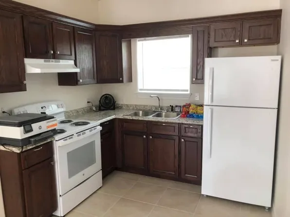 Lost Maples, 1102 Okane St #1, Laredo, TX 78040