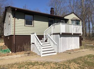 341 Tulsa Trl, Hopatcong, NJ 07843