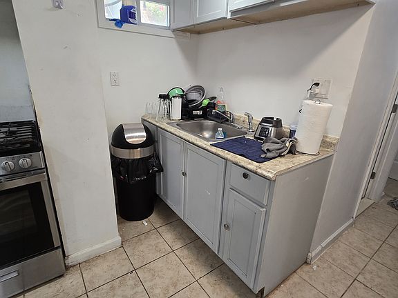3rd image of 8007 257th St #Ll
