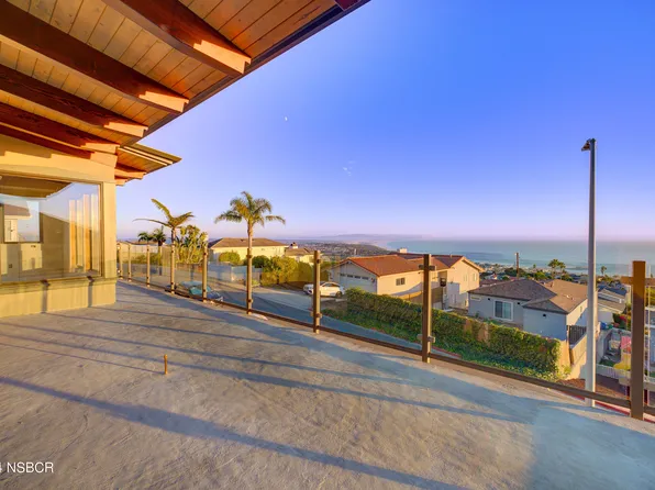 1081 Longview Ave, Pismo Beach, CA 93449