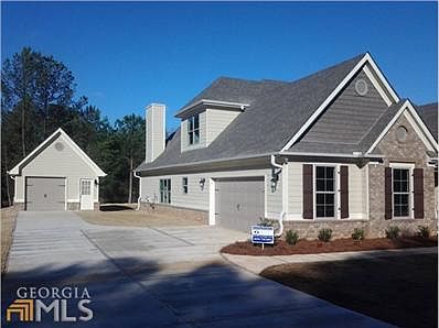 Builder Incentive 1.5 detached garage ($15K builder incentive) providing for 3.5 car solution. This a $15K builder incentive not included in presales.