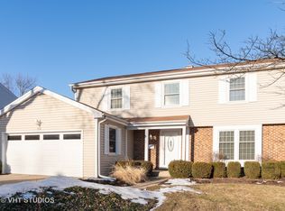 908 Knightsbridge Ln, Schaumburg, IL 60195