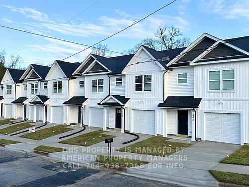 490 W F St Photo 1