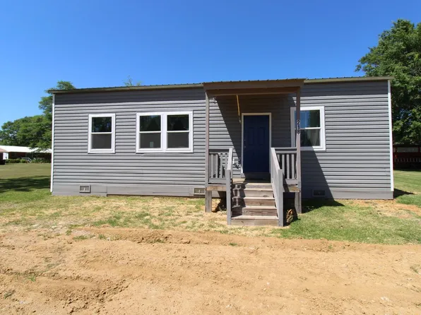 218 6th Ave, Rochelle, GA 31079