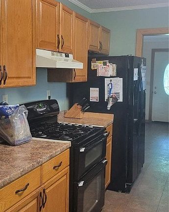 3rd image of 2628 Wimber Ave NE