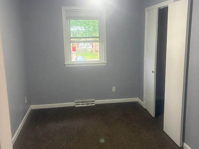 120 Charles Pl — Photo 14
